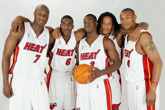 记者：纽卡要求谢什科48小时内答复，不打算拖到本周后半段（记者：纽卡斯尔要求谢什科两天内回应，不会把进程拖到本周后期）