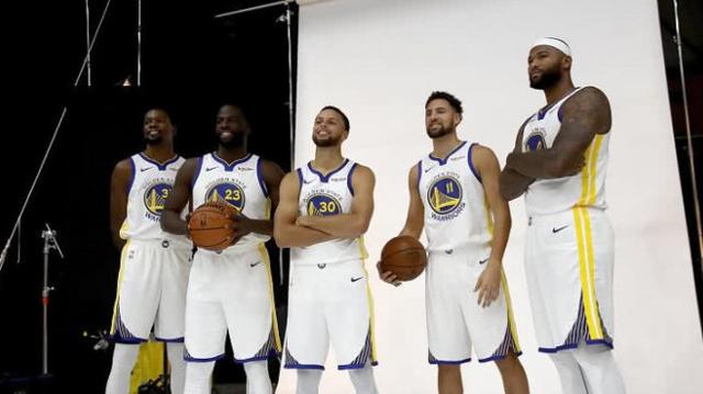 对阵阿贾克斯总赢球？穆帅：当时皇马明显更强，这是赢球的原因（穆帅谈屡胜阿贾克斯：当年皇马实力更强，这是取胜之因）