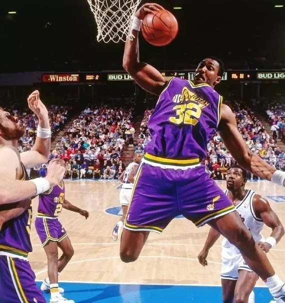 颖而出的关 颖而出的关